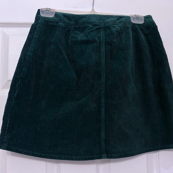 Green Corduroy Skirt - Picture 2 of 3